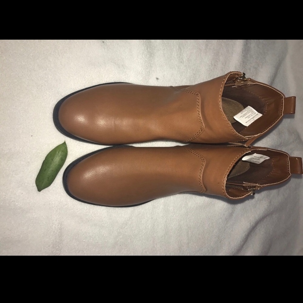 Short boots - Picture 2 of 4